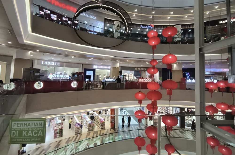 Alamat GraPARI Telkomsel Living World Pekanbaru - Pindah ke Lantai 2