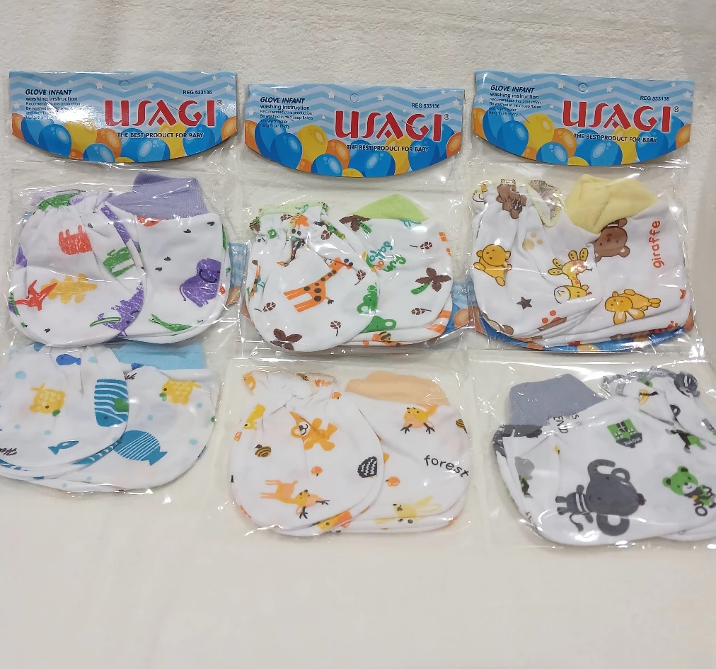 Sarung Tangan Dan Sarung Kaki Bayi Usagi Gold Putih 3 Pasang SNI