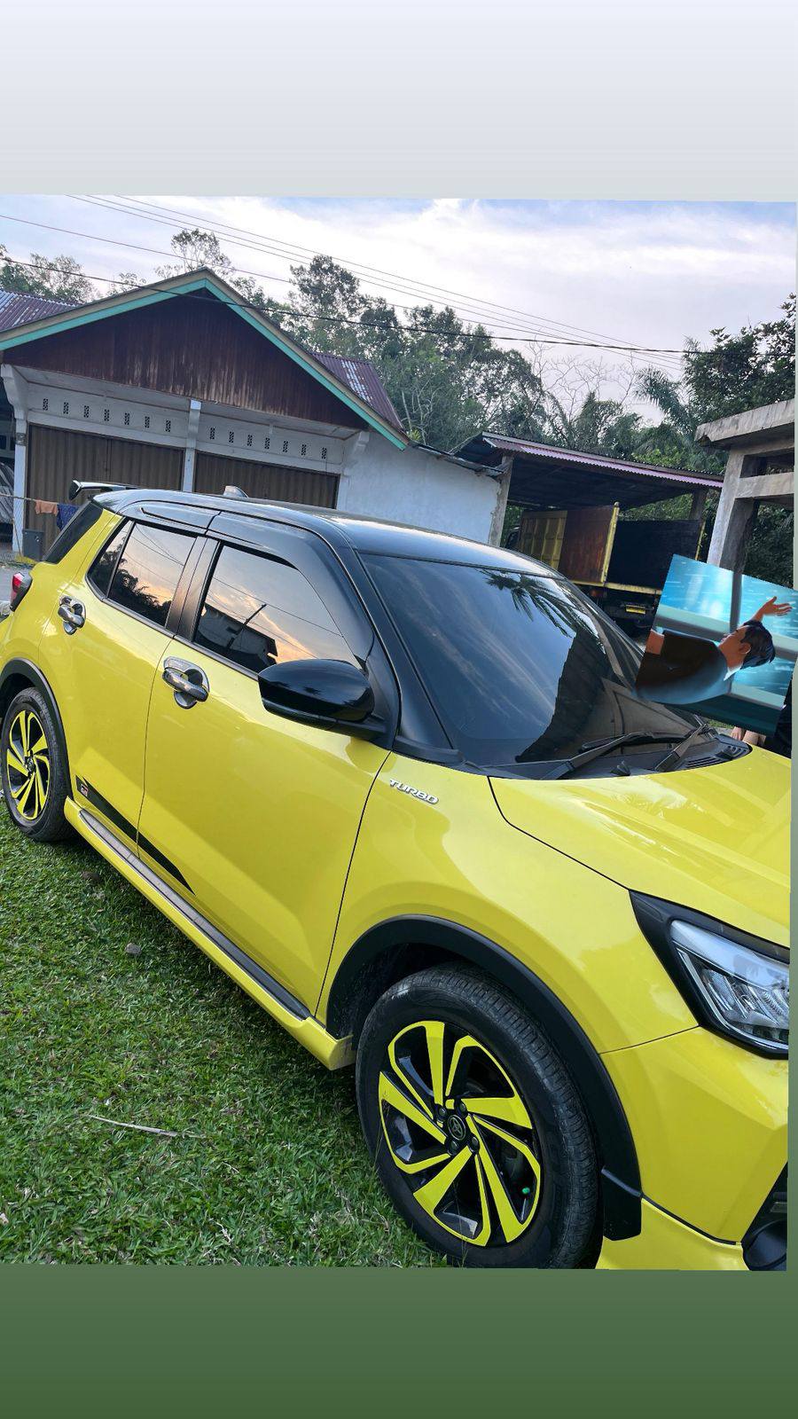 DIJUAL CEPAT TOYOTA RAIZE MATIC 2021 - PEKANBARU