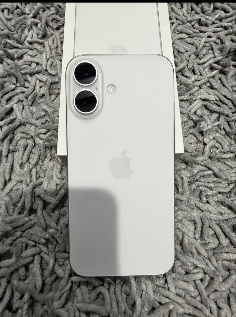 JUAL IPHONE 16 128 GB - PEKANBARU